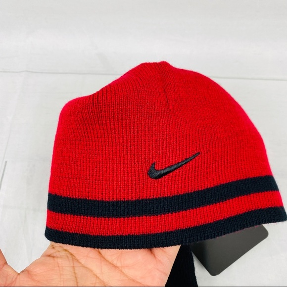 Nike | Boys Beanie/ Gloves Set - Picture 4 of 6